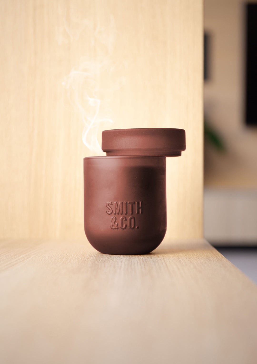 Black Oud  & Saffron - Candle 250g