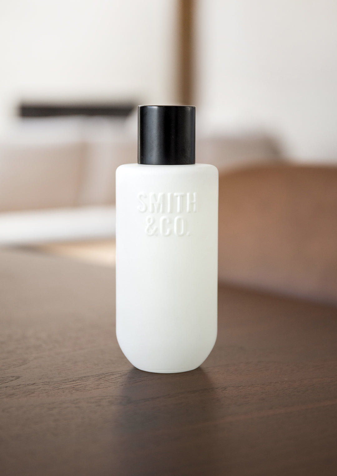 Smith & Co. Room Spray 100ml - Tonka & White Musk