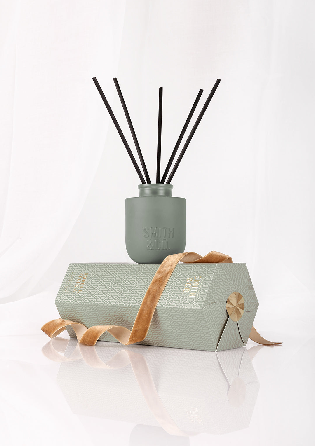 Amber & Freesia - Diffuser