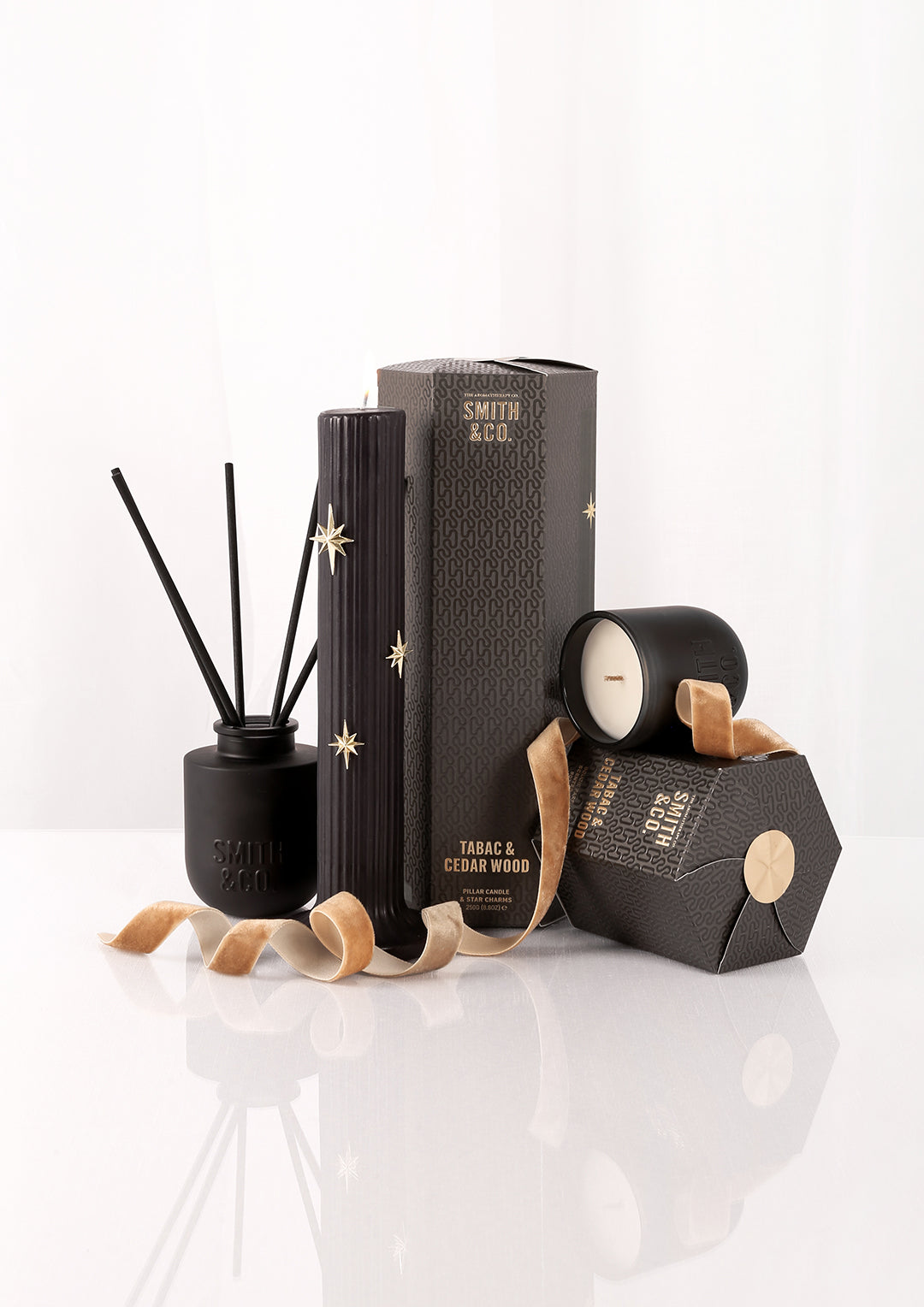 Tabac & Cedar Wood - Pilar Candle
