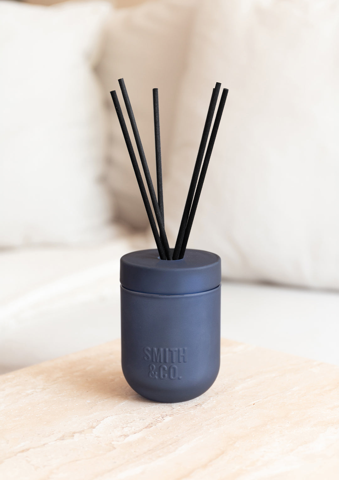 Smith & Co. Diffuser 200ml - Smoked Suede & Bergamot