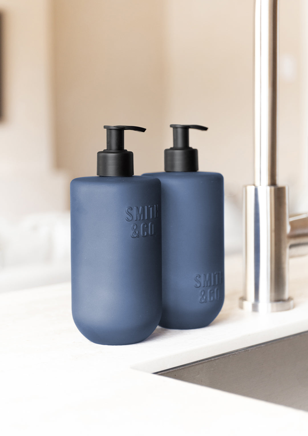 Smith & Co. Wash  400ml - Smoked Suede & Bergamot