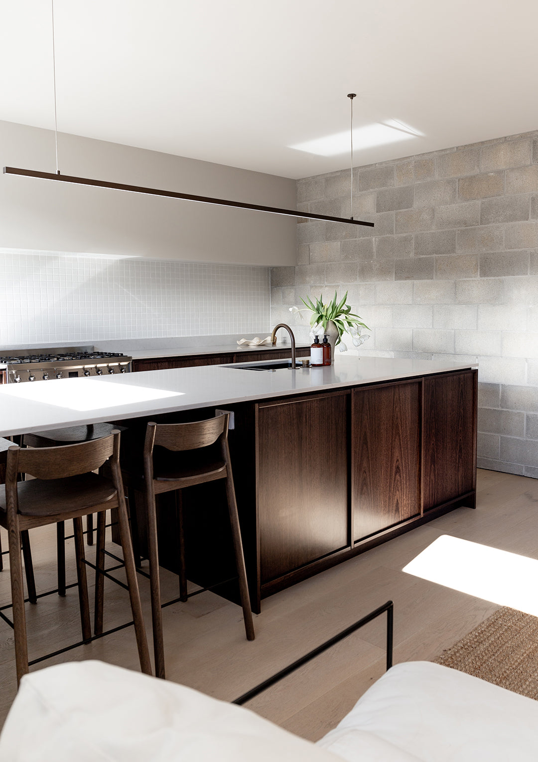 Unwind Coconut & Water Flower